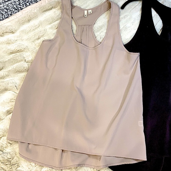 FRENCHI- Woman’s top. Size.M - Picture 4 of 4